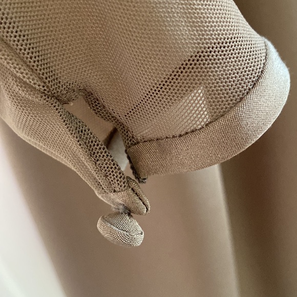 Fine Vintage Vera Wang 100% Silk Dress 6 - Picture 2 of 16